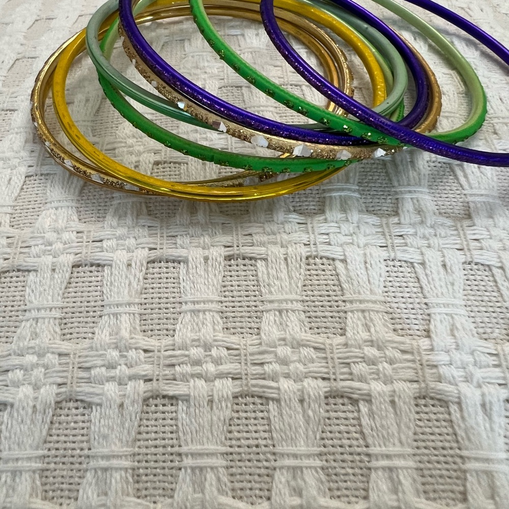 Elegant Green and Purple Bangle Set bracelet